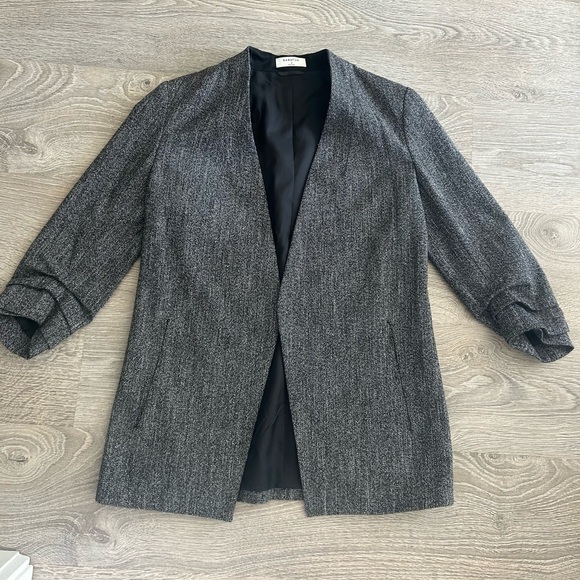 Babaton Power Blazer - Picture 4 of 5